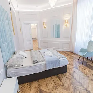  Apartment Royal Polen